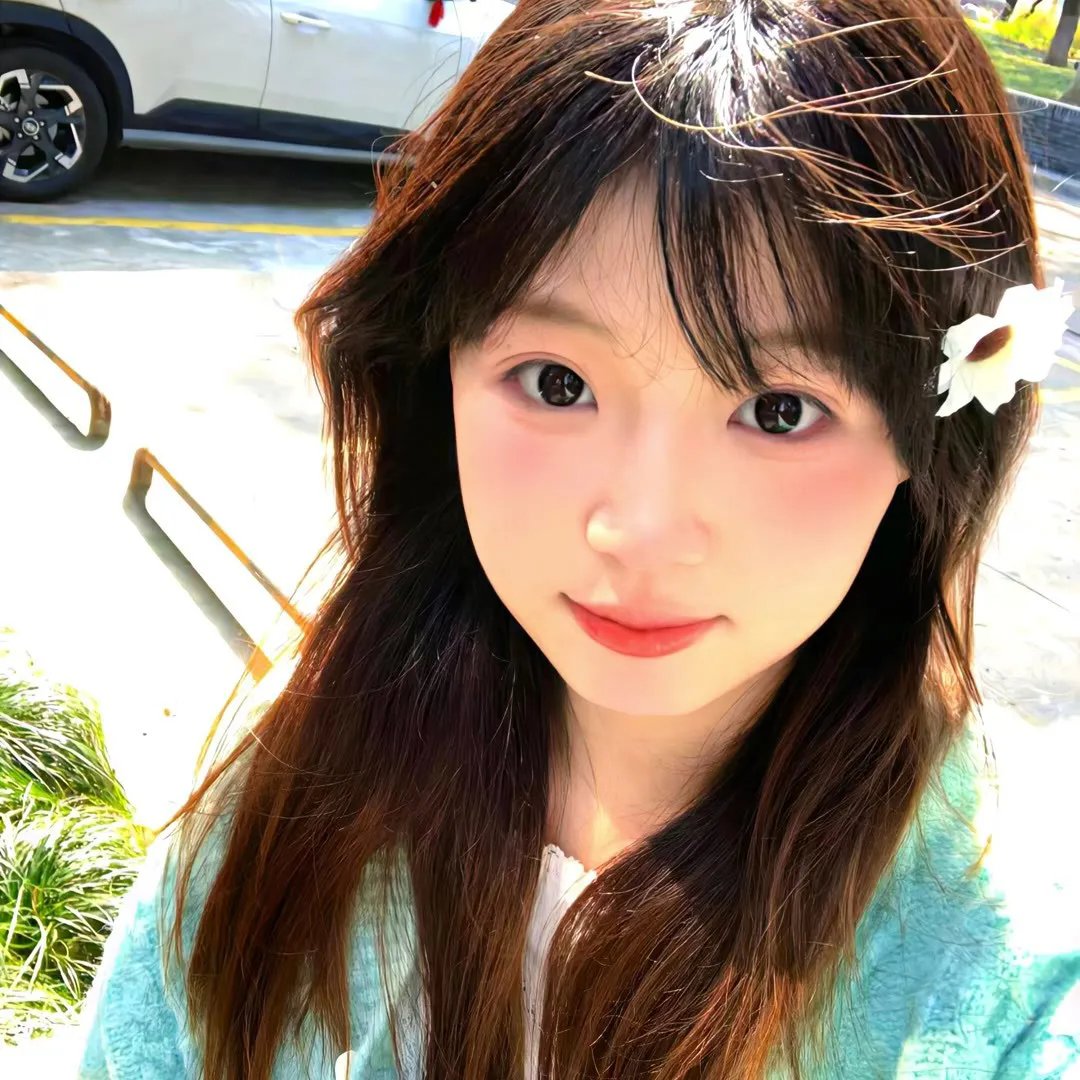 隔窗有眼