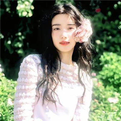 歌唱动荡的青春